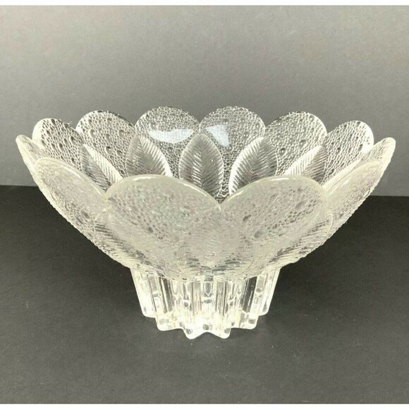 Lausitzer Glas Lead Crystal Bowl Dish 8 inch Medea Dew Drop Leaf German Republic - Picture 1 of 6